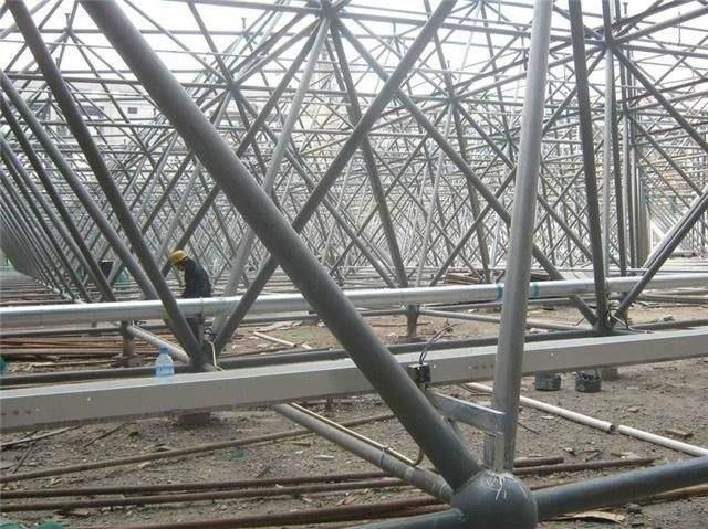 三门峡盘点螺栓球网架对选材方面的4点要求